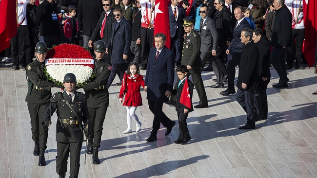 23 Nisan tüm yurtta coşkuyla kutlanıyor
