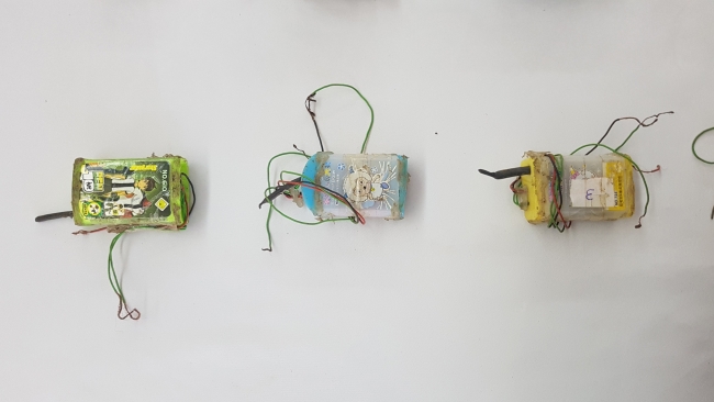 PKK sığınağında kalemtıraşa gizlenmiş patlayıcı düzeneği ele geçirildi