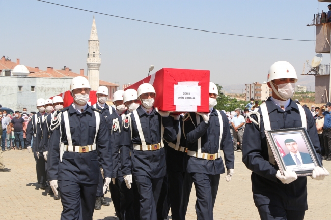 Silopi şehitleri son yolculuklarına uğurlandı
