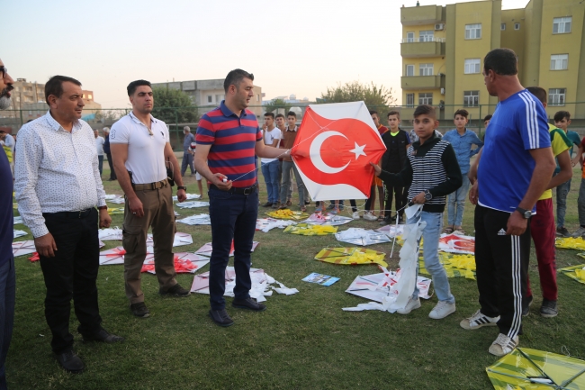 Silopi'de çocuklar uçurtma şenliğiyle doyasıya eğlendiler