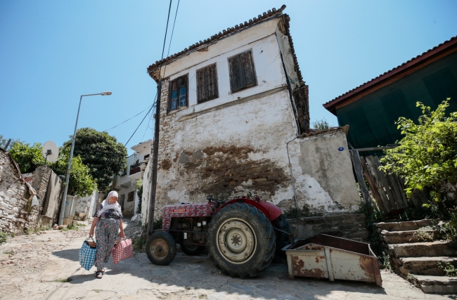 Şirince yılda ortalama 1,5 milyon ziyaretçi ağırlıyor