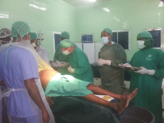 Gönüllü doktorlar Somali'deki hastalara şifa oldu
