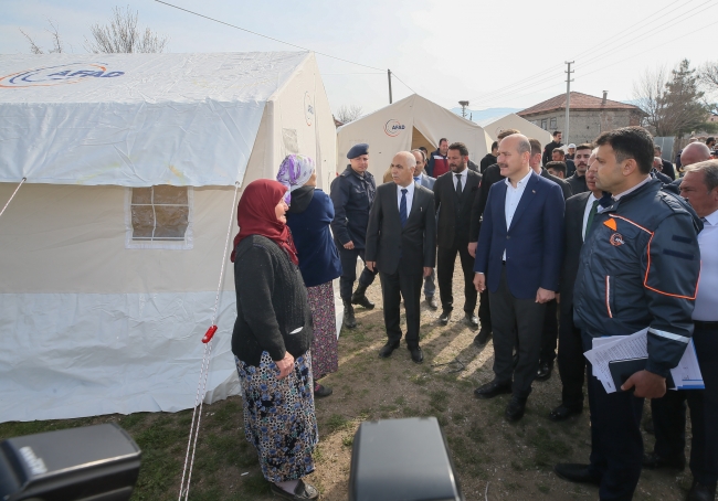Bakan Soylu: Depremde hasar gören evlerle ilgili çalışmalar başlayacak