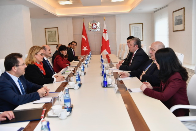İçişleri Bakanı Soylu, Gürcü mevkidaşı Gakharia ile görüştü