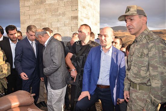 İçşleri Bakanı Soylu saldırının düzenlendiği bölgede