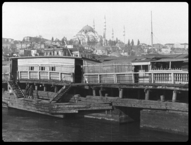 ‘’İstanbul’da Haliç’in Panoraması’’ filminden görüntü
