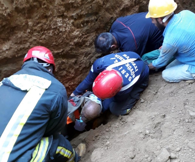 İşçi su borusu döşerken göçük altında kaldı