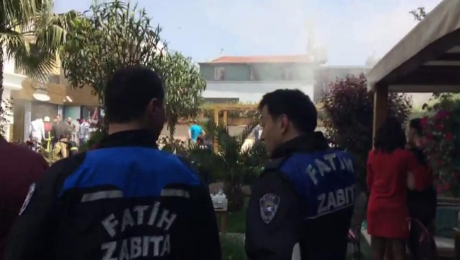 İstanbul Sultanahmet'te otelde yangın çıktı: 1 kişi hayatını kaybetti