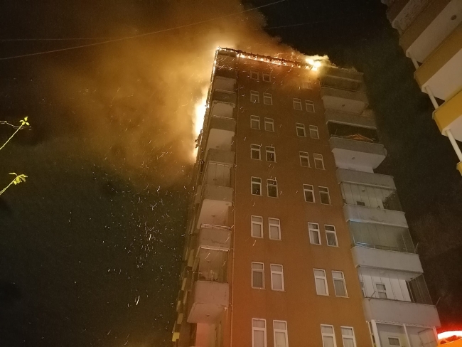 Trabzon'da korkutan yangın