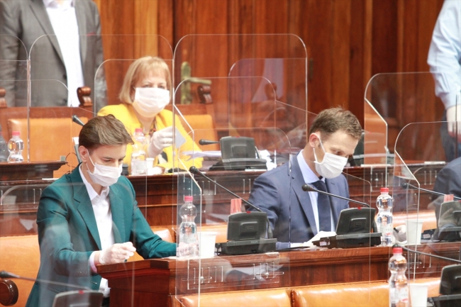 Sırbistan'da meclis toplantısı yapıldı. | Fotoğraf: AA