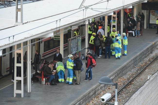 İspanya'da tren kazası: 45 yaralı