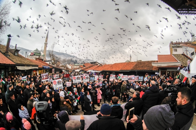 Filistin'e destek için meydanlar doldu