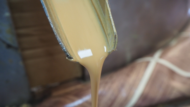 Yarım asırdır susamı taş değirmende tahine dönüştürüyor