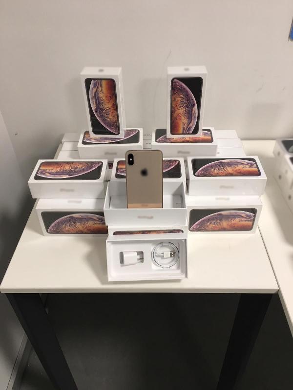 İstanbul'da 9 milyon lira değerinde cep telefonu ve aksesuarı ele geçirildi