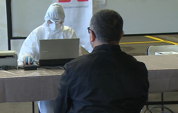 Fabrika işçileri için seyyar test noktaları kuruldu