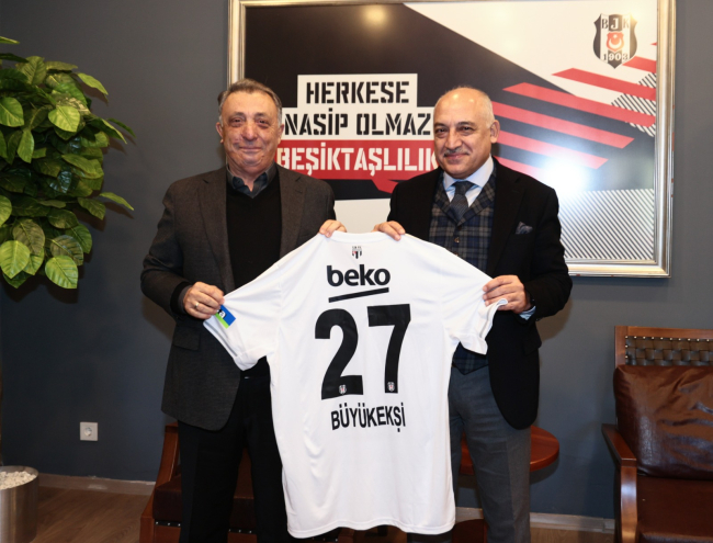 Mehmet Büyükekşi'den Beşiktaş'a ziyaret