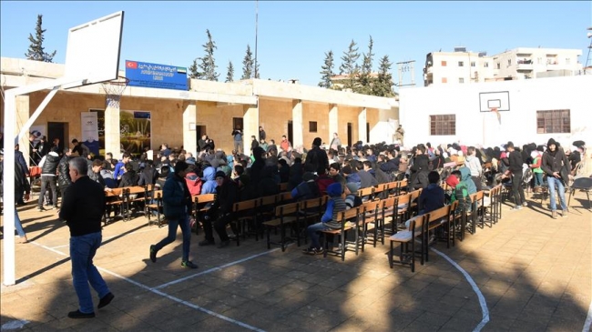 Terörden arındırılan Afrin'de karne heyecanı