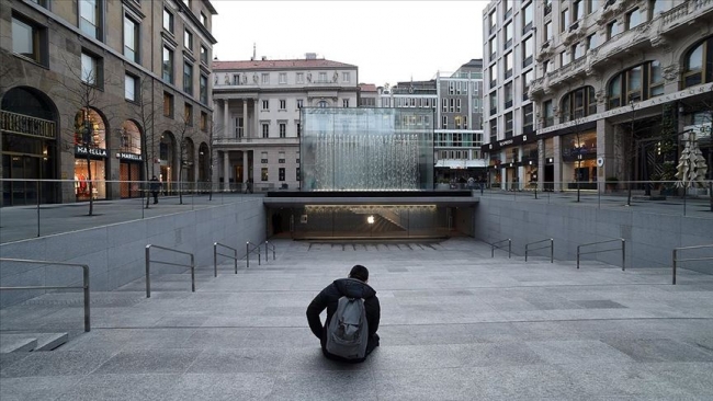 Avrupa'da koronavirüs tedbirleri katılaştırılıyor