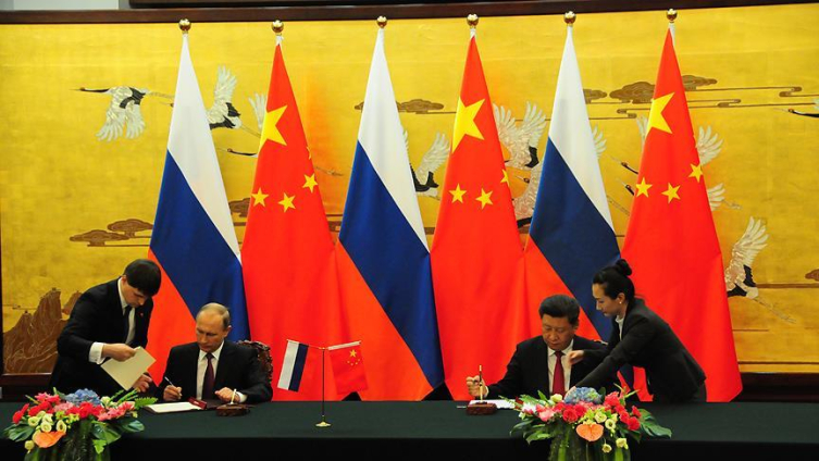 Rusya Devlet Başkanı Vladimir Putin'in Çin ziyaretinde 30'a yakın anlaşma imzalandı.