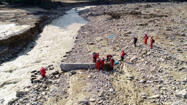 Düzce'de selden etkilenen tüm köylere ulaşım sağlandı