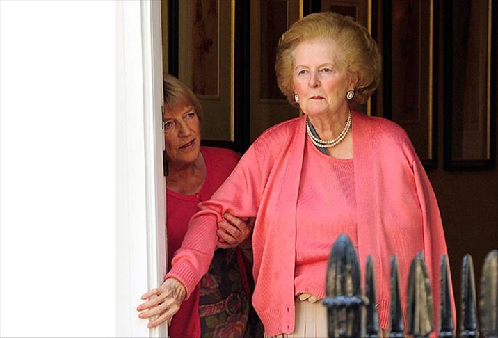 İngiltere'nin ''Demir Leydi'' lakaplı ilk kadın başbakanı Margaret Thatcher