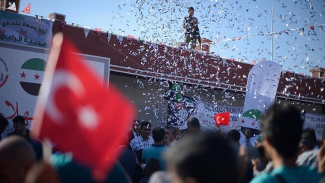 Fırat Kalkanı ile terörden temizlenen bölgede eğitim-öğretim yılı başladı. (2017) Fotoğraf: AA