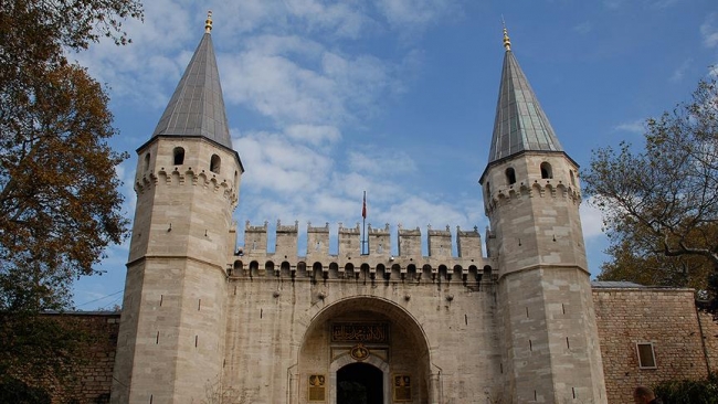 İstanbul tarihi rotalarıyla bayramda ziyaretçilerini bekliyor