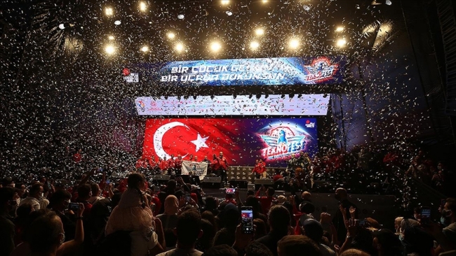 Selçuk Bayraktar: TEKNOFEST 2022'yi Samsun'da düzenleyeceğiz
