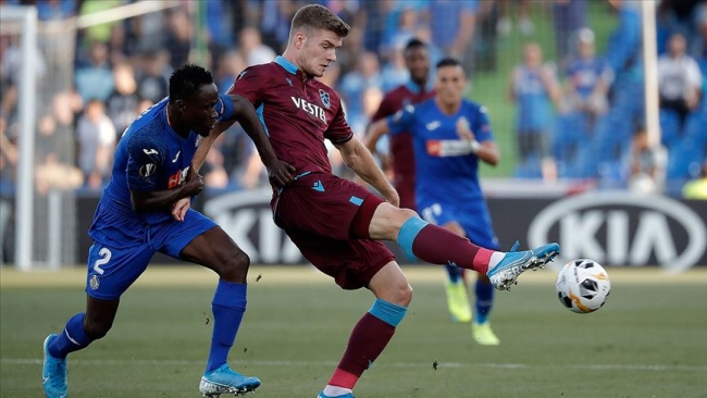 Trabzonspor Avrupa Ligi'ne mağlubiyetle başladı