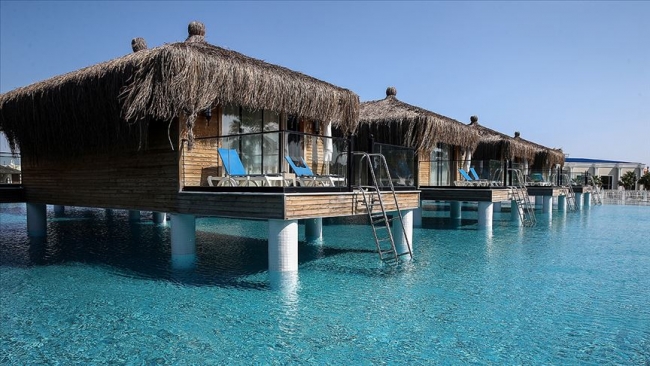 Antalya'da turist sayısı 14 milyonu geçti