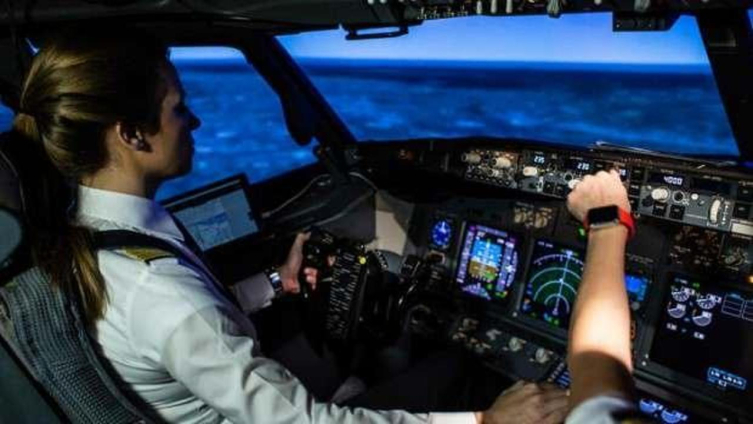 Eğitimler sırasında anormal senaryolar da test ediliyor ve pilotlar buna da sürekli hazır oluyor.