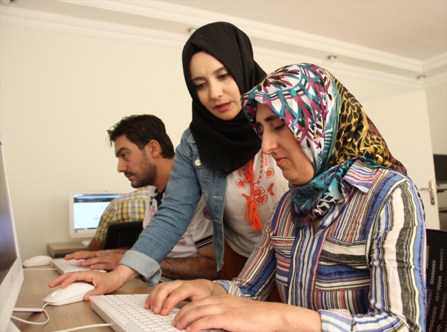 Görme engelliler e-ticarette söz sahibi olacak