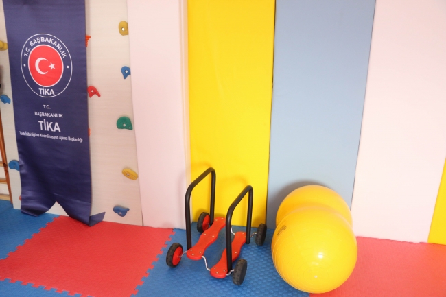 TİKA'dan Arnavutluk'taki engelli çocuklara destek