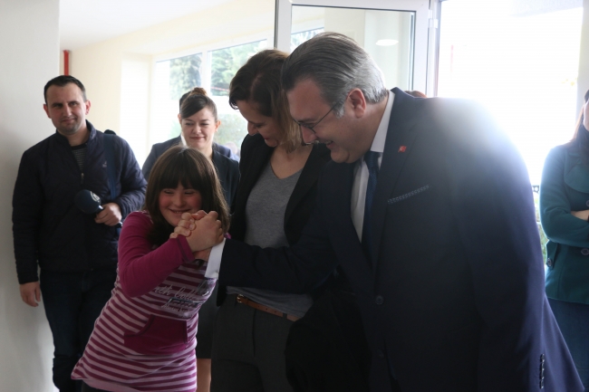 TİKA'dan Arnavutluk'taki engelli çocuklara destek