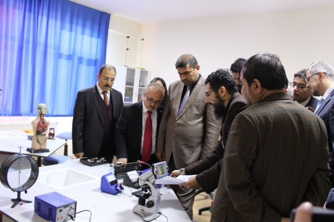 Türkiye Maarif Vakfı Afganistan'ın başkentine ilkokul açtı