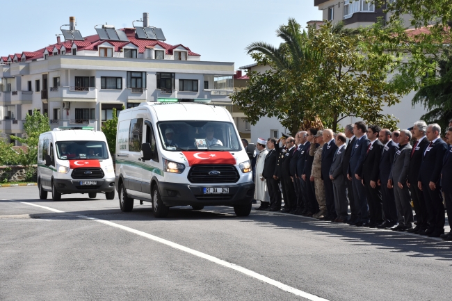 AA muhabirini arama çalışmalarında şehit düşen 2 asker için tören düzenlendi