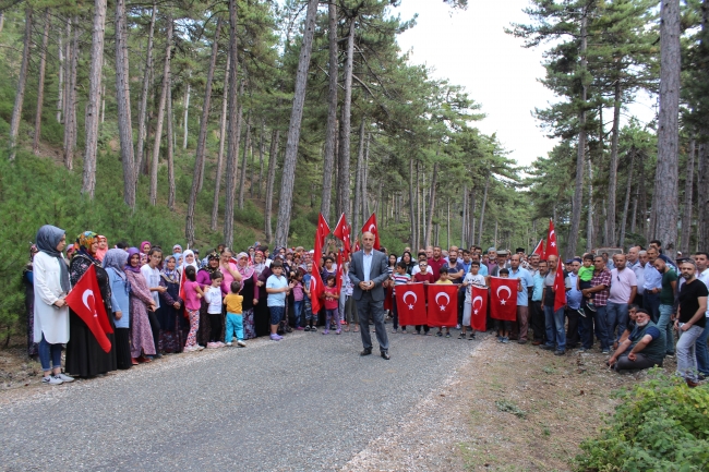 Kastamonu'da köylüler çevreyi kirletenleri protesto etti