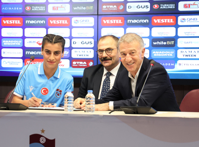 Trabzonspor Kadın Futbol Takımı'na 13 yeni transfer