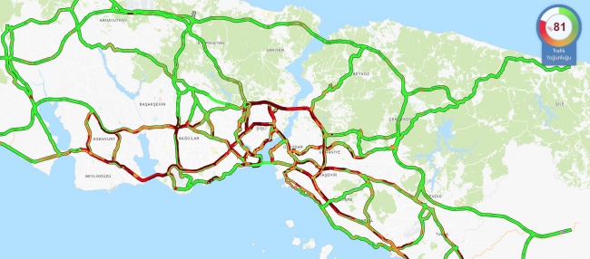İstanbul'da trafik yoğunluğu yüzde 80'i geçti