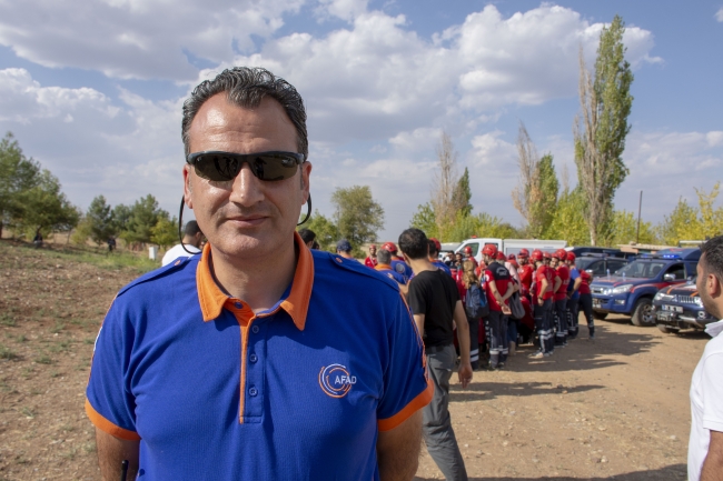 Tren kazası tatbikatı gerçeğini aratmadı