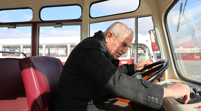 Troleybüs, İstanbul için nostalji, onun için direksiyonda geçen yılların anıları demek