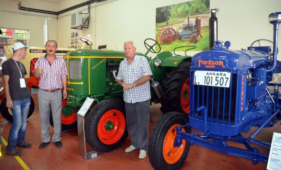 Türkiye'nin ilk antika traktör müzesi