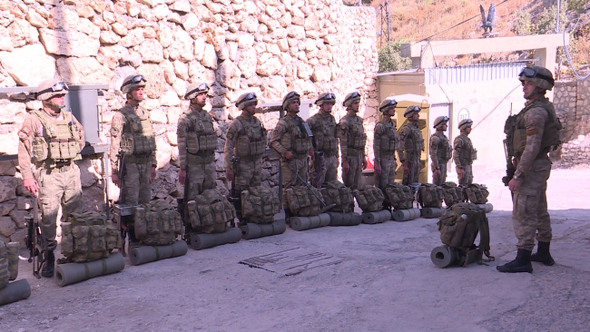 Mehmetçik Gabar’da 24 saat nöbette