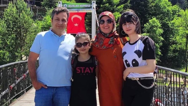 Kızlarından geriye hatıraları kaldı: Anılarla yaşayıp cennette kavuşacağız