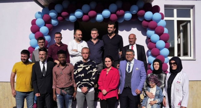 Trabzonsporlu futbolcular açılışa katıldı