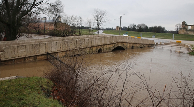 Tunca Nehri'nin debisi düştü