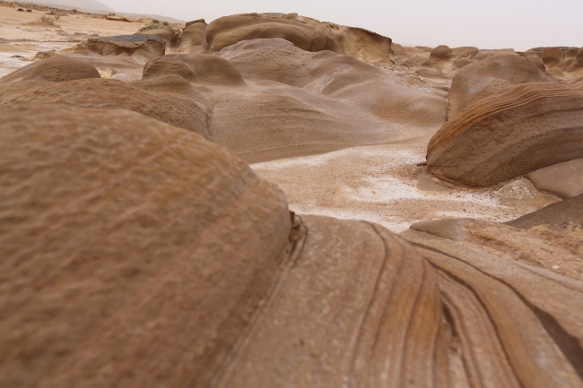 Tunus'ta Ayn Şerşare bölgesi Ay'da yürüme hissi yaşatıyor