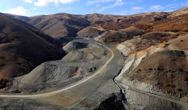 Kop Tüneli'nde ışığa doğru yolculuk sürüyor