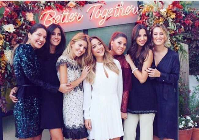 İran'da düşen uçaktaki 11 kişinin hikayesi