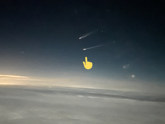 Pilot çiftin kullandığı uçaklar gökyüzünde karşılaştı